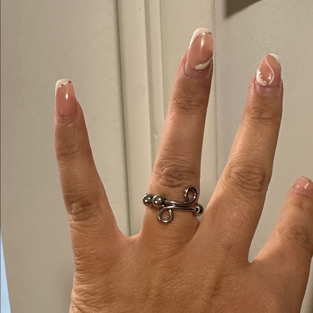 Fidget ring. New - Picture 2 of 2